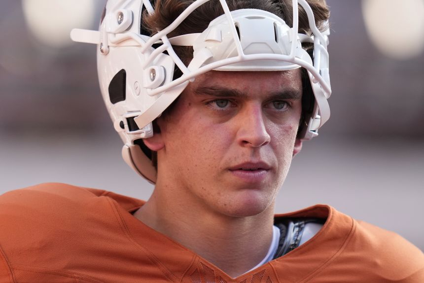 Texas quarterback Arch Manning has apologized to ESPN's Holly Rowe.