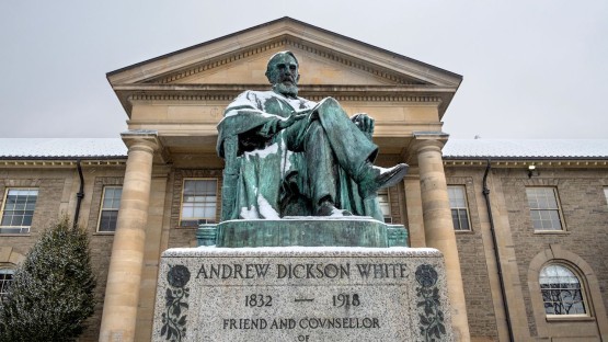 Environmentalist photographer kicks off A.D. White Professors-at-Large series