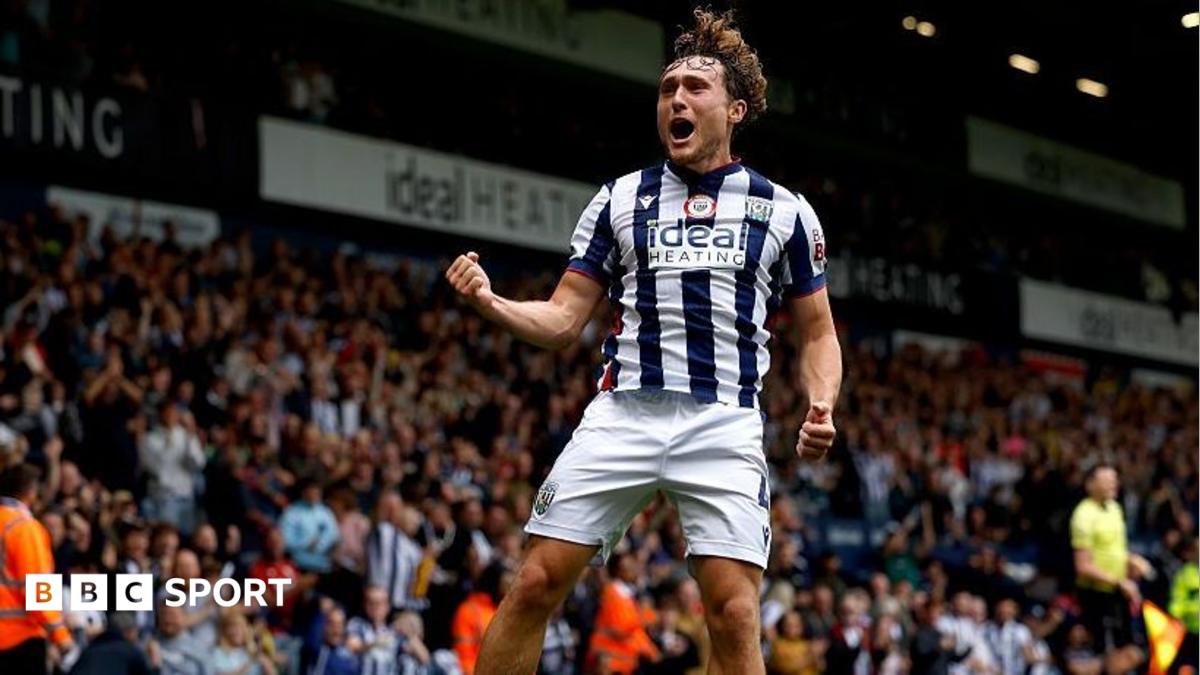 Championship LIVE: Text commentary and score updates from 10 games