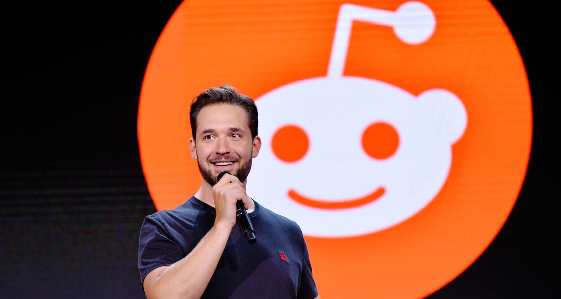 Reddit co-founder: Tech industry has been 'tone deaf' in explaining AI risks