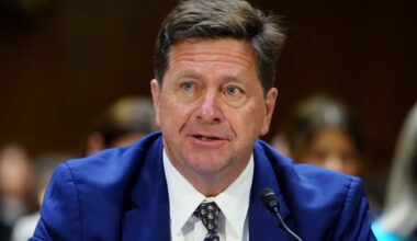 Jay Clayton calls AI national security issue after Trump meeting