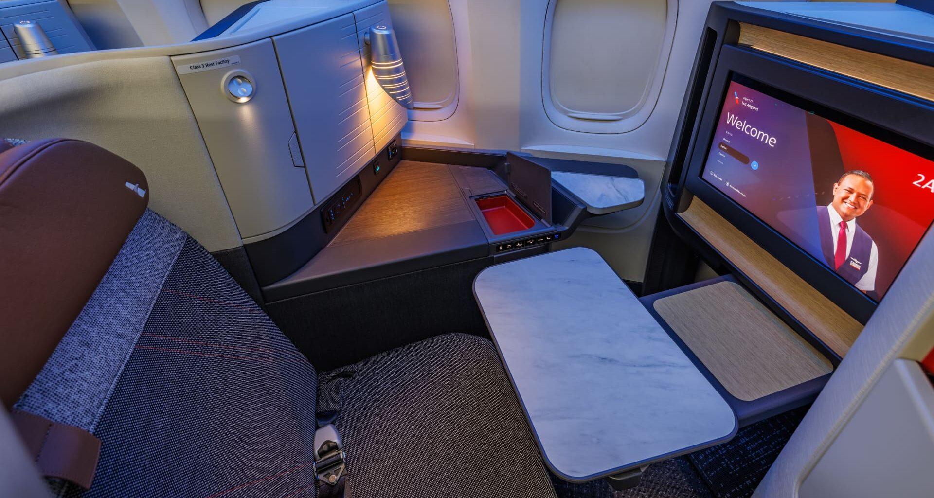 American Airlines redesigns Boeing planes in premium push