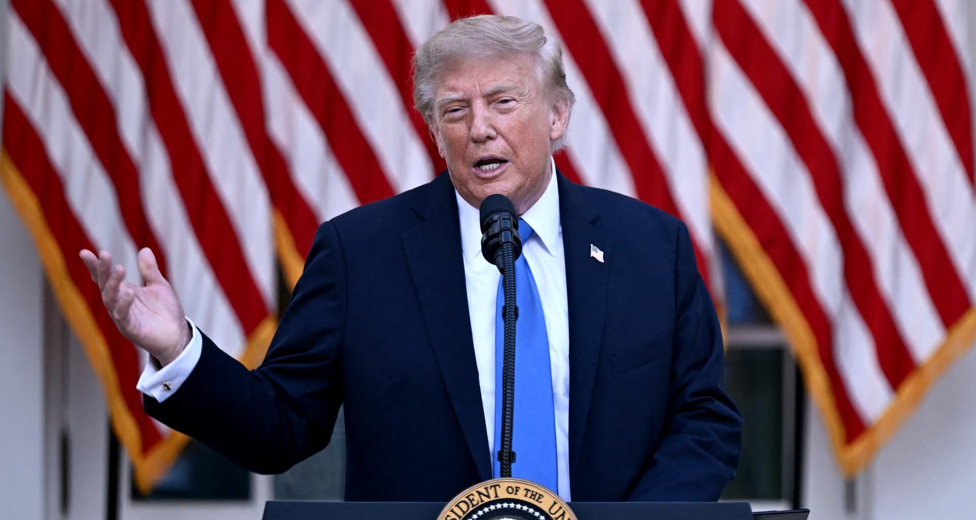 Trump tells Fed to slash rates or he'll end trade with countries with U.S. surpluses