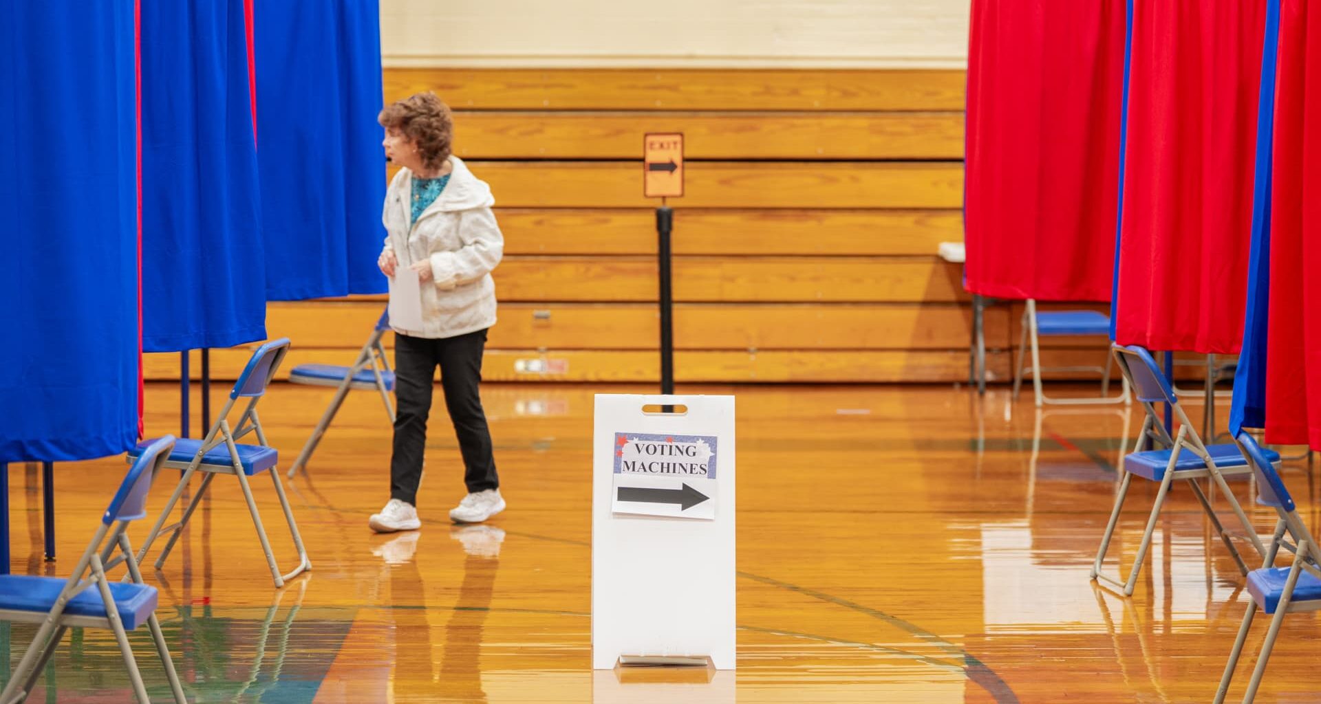 Election officials ban certain public workers from prediction markets