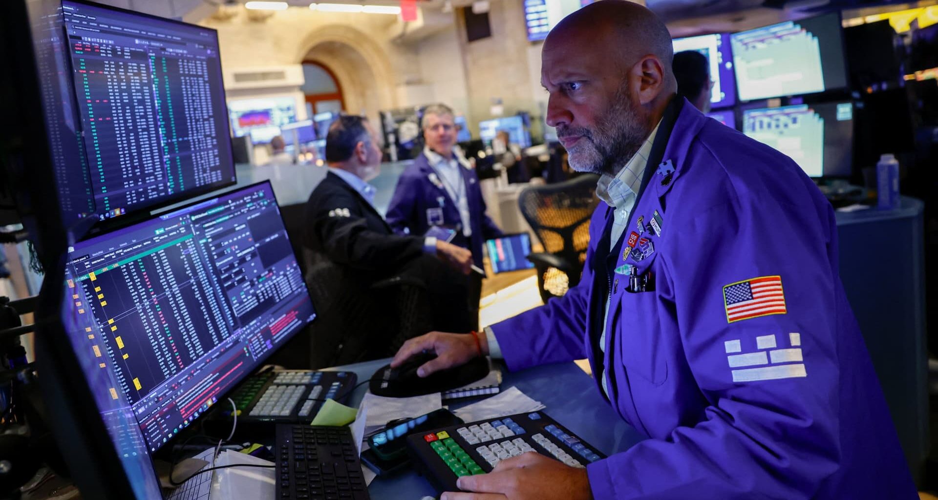 Stock market today: Live updates