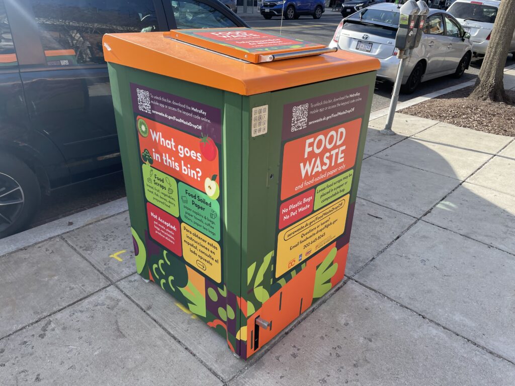 “DPW Smart Bins Reaches 1 Million-Pound Collection Milestone Thanks to Residents’ Food Waste Recycling Efforts”