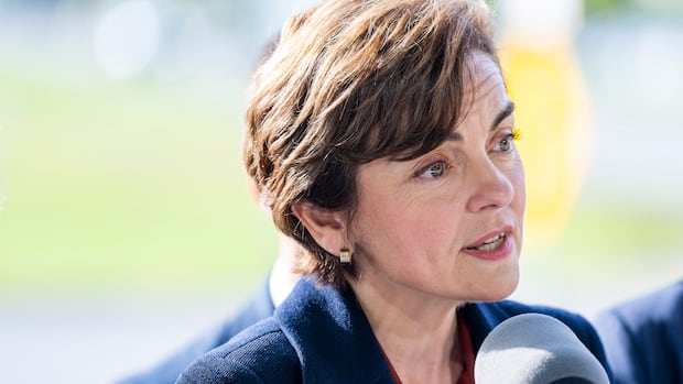 Quebec won't reverse course on French-only voter info mailout ahead of provincial election