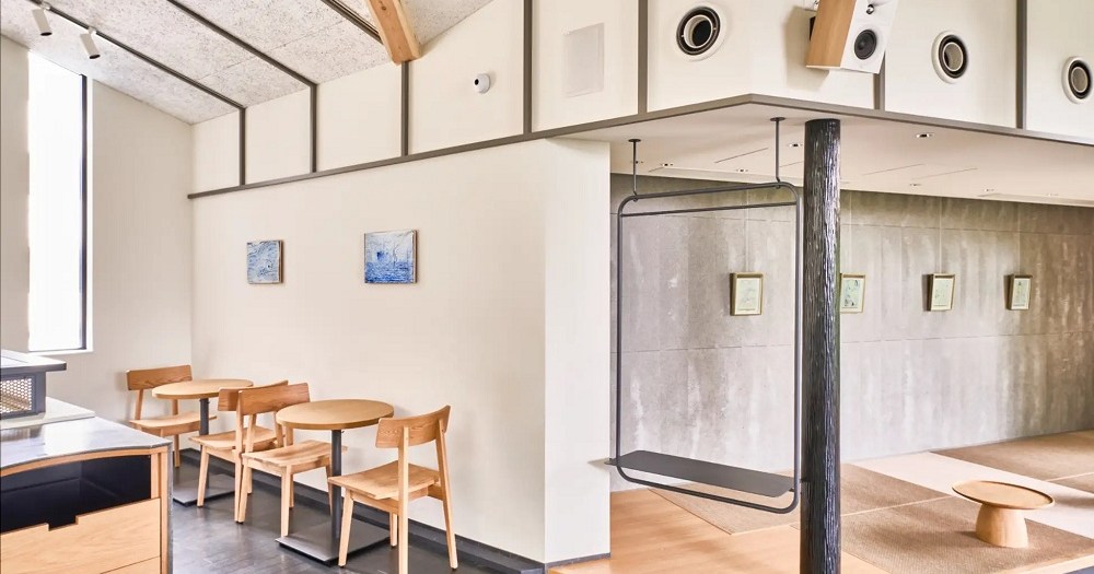 Japanese Starbucks that’s also an art gallery hosts exhibition by painters from Tokyo’s top art school