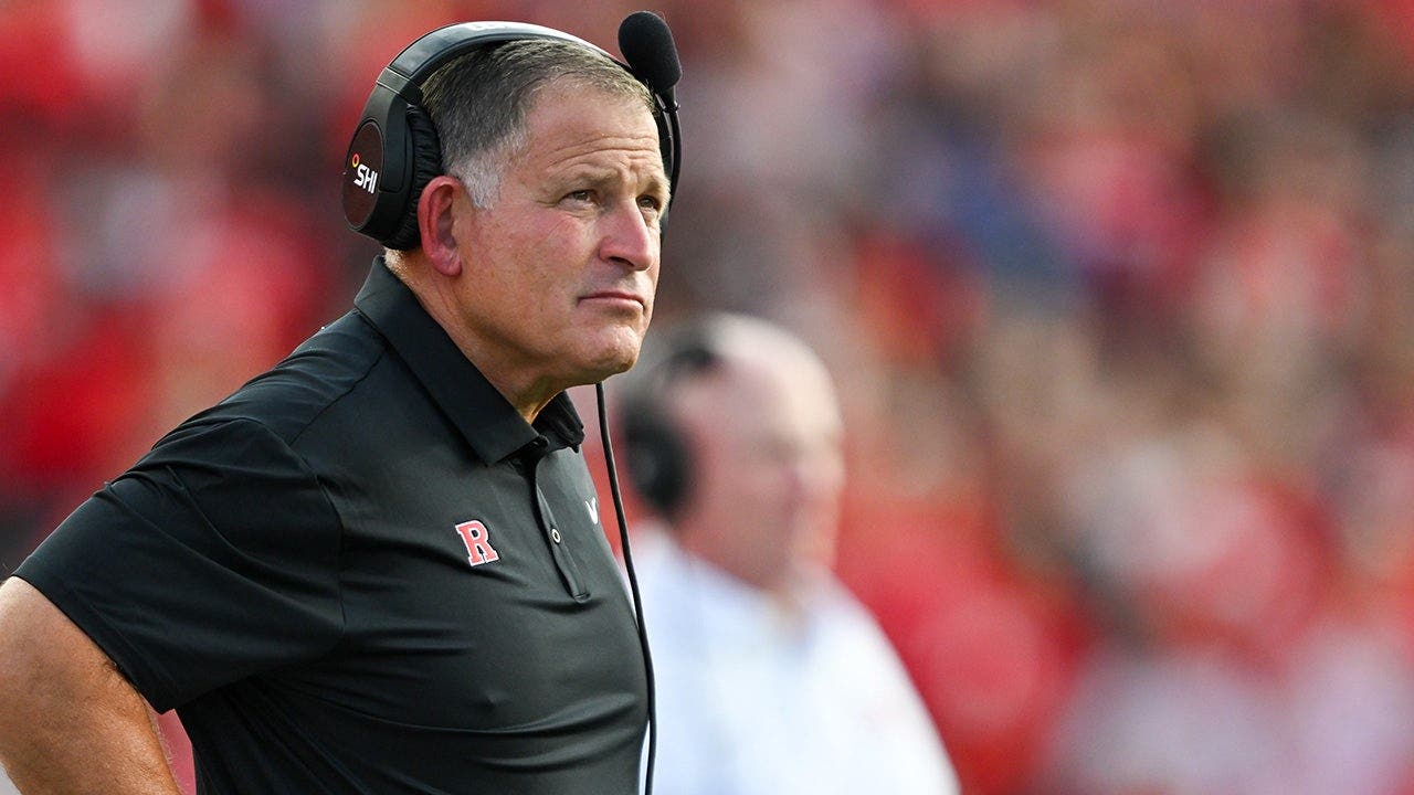 Rutgers suffers worst defeat of Greg Schiano's second stint, losing to UMass who hadn't won since 2024