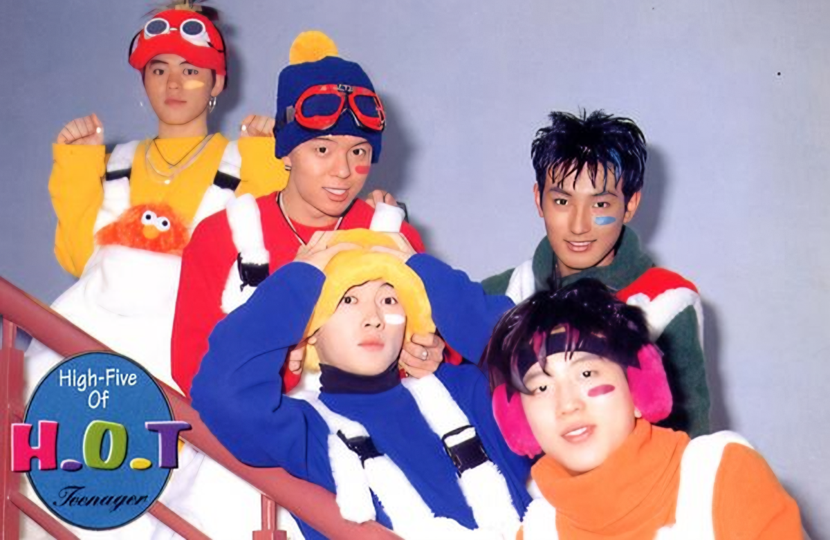 K-pop boy band H.O.T. / Captured from X