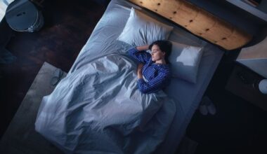 Heart damage linked to sleeping in low light, study finds