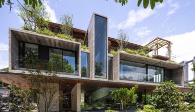 Dolphin Villa / Idee architects