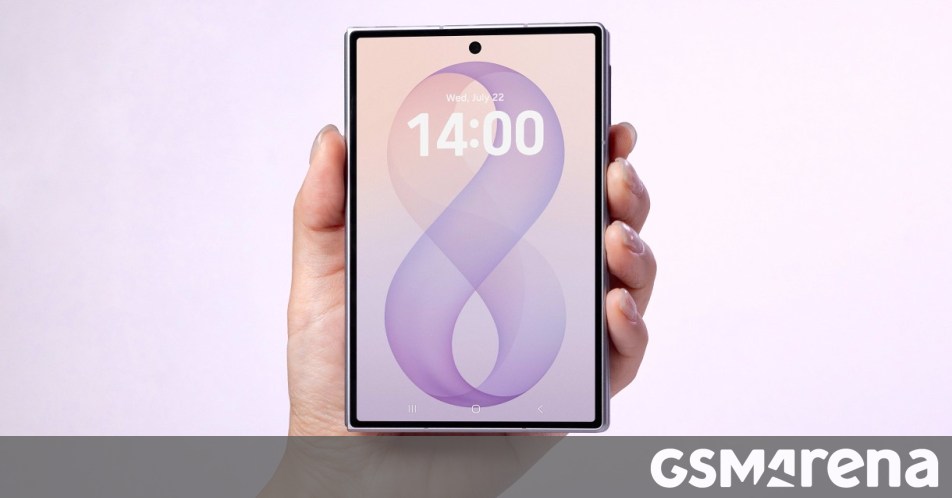 Galaxy Z Fold8 sales in Korea pick up after the announcement of the iPhone Duo