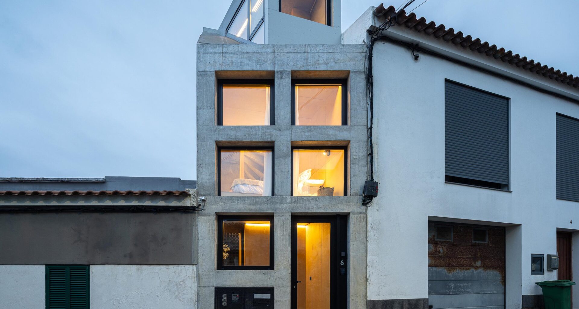 Mini Atalhada Building / SO Arquitetura & Design