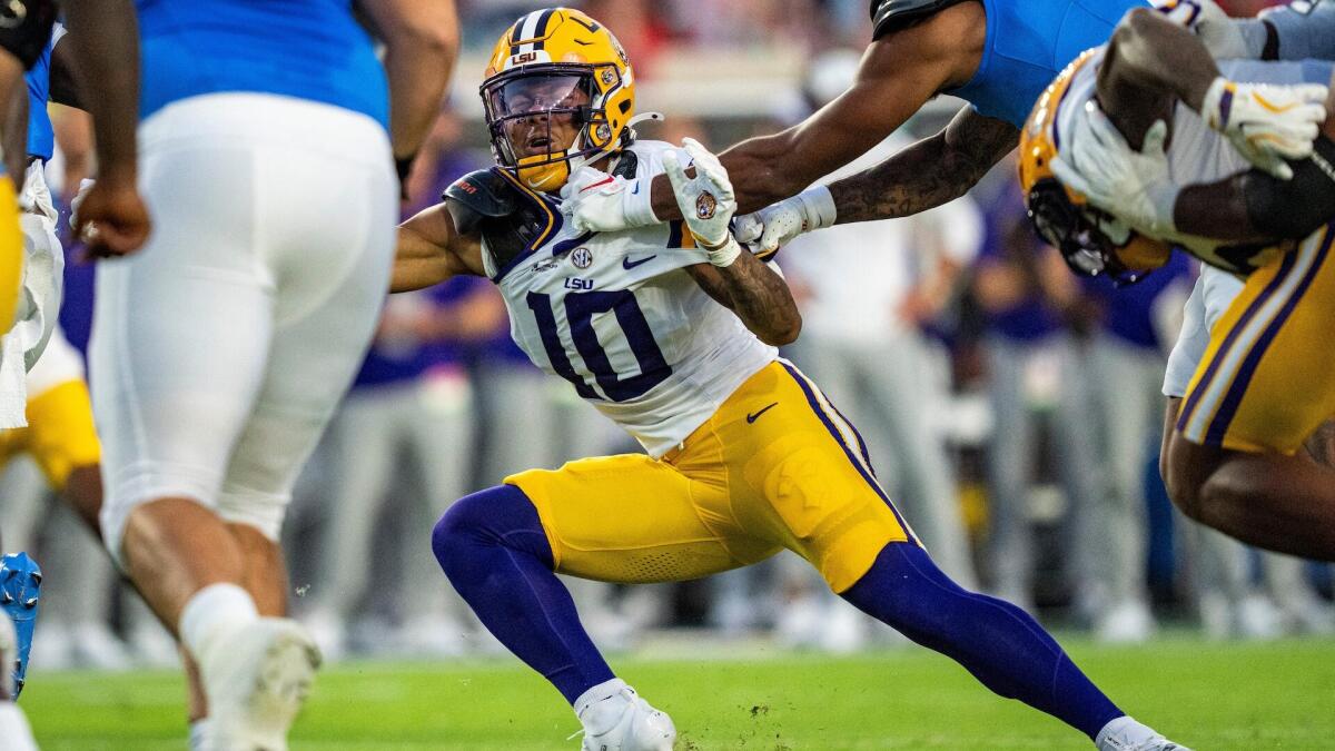 LSU's Dashawn Spears out for season with ACL injury; Trey'Dez Green to miss time