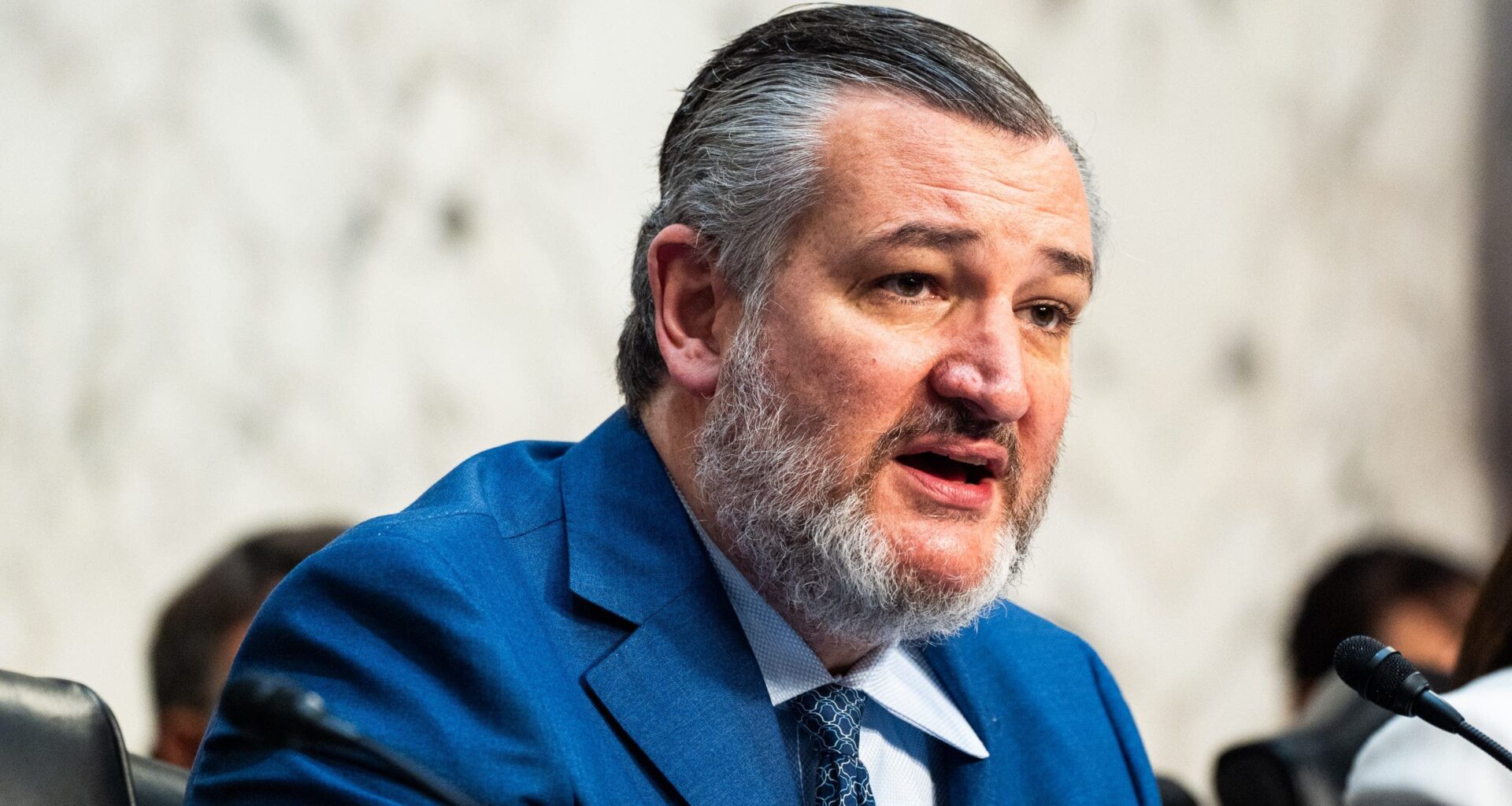 Cruz warns China is spreading AI propaganda to influence tech race