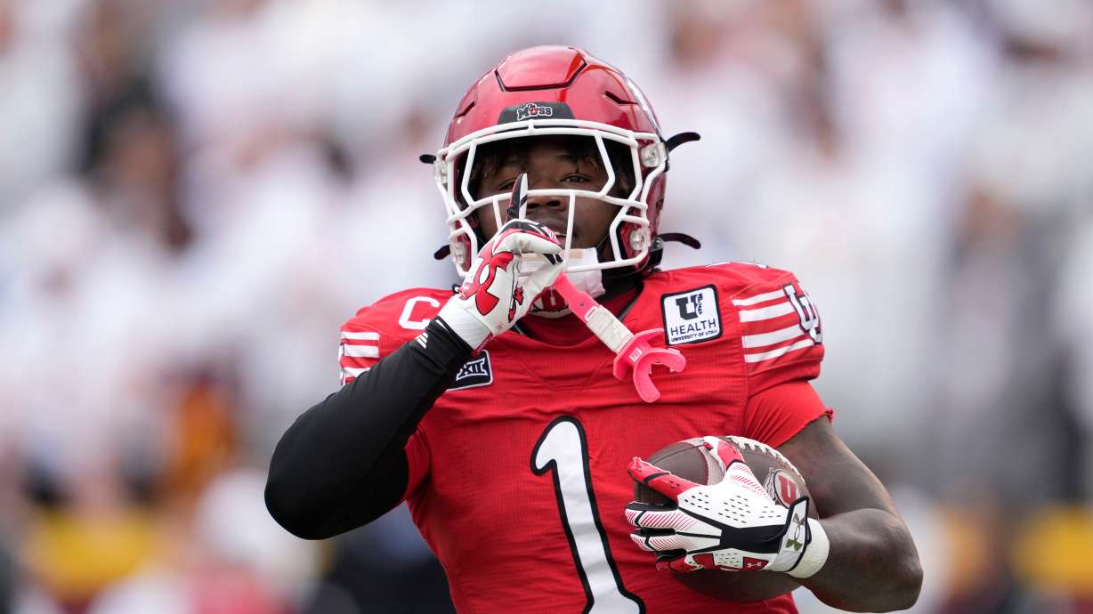 Wayshawn Parker has 3 TDs as No. 15 Utah pulls away to defeat Iowa State