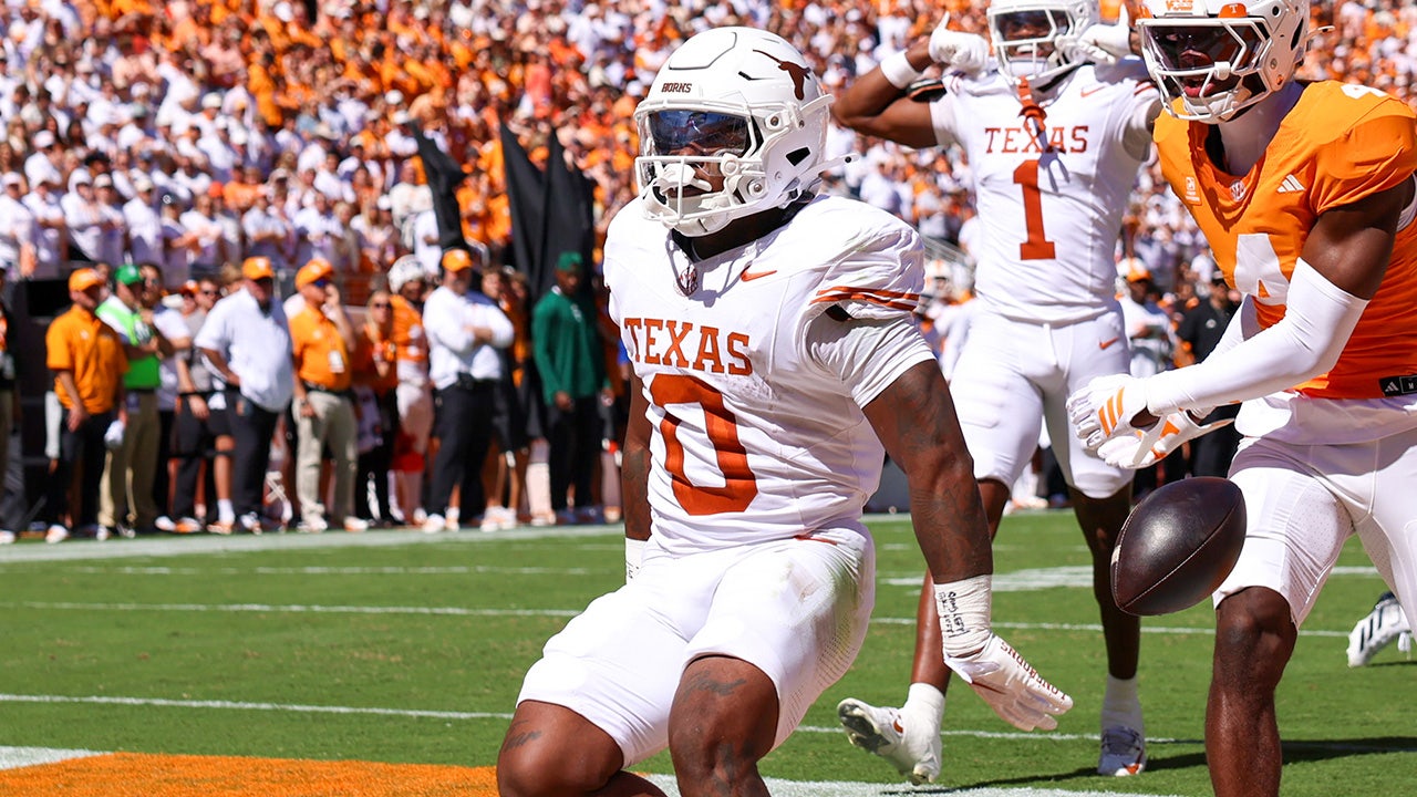 Texas dropped some celebrations against Tennessee that were about as unhinged as they come
