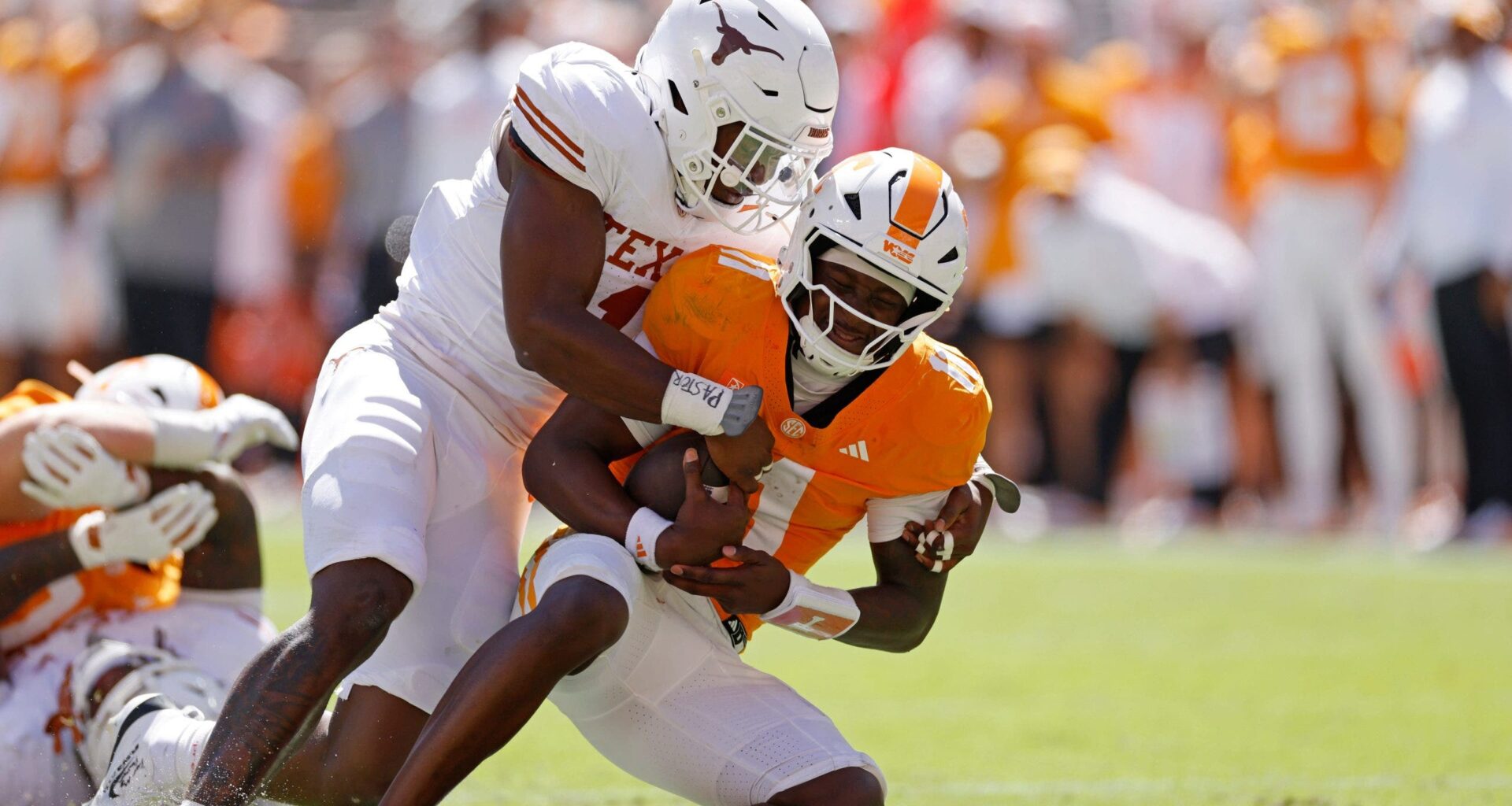 Texas Longhorns Colin Simmons' vulgar sack celebration was inexcusable for a Christian athlete
