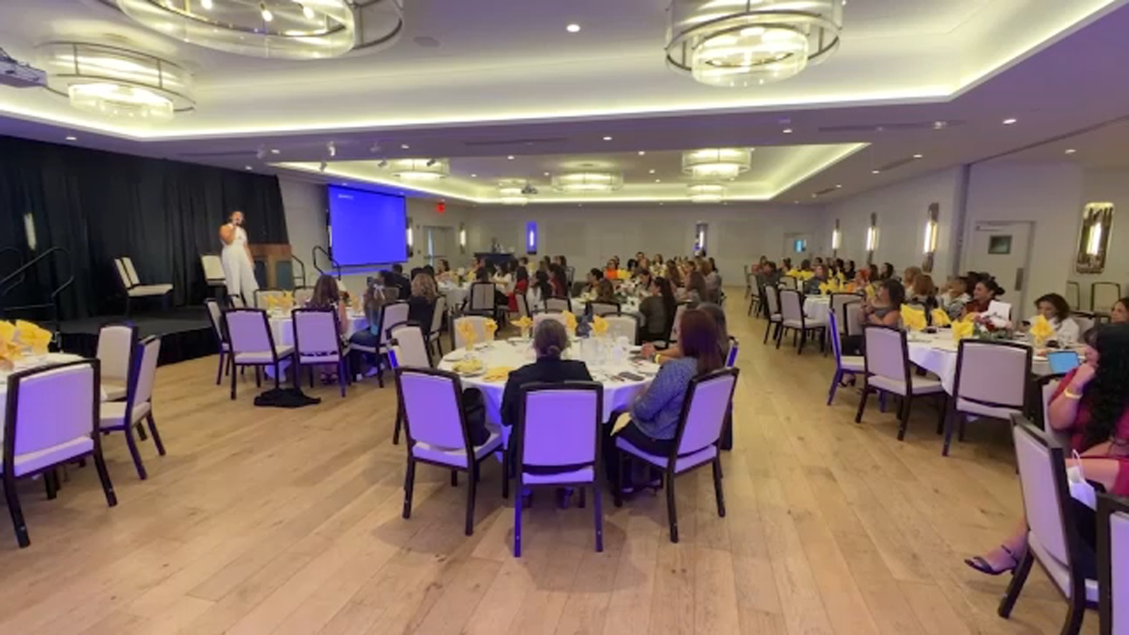 Latina Women's Conference brings entrepreneurs together in Fresno
