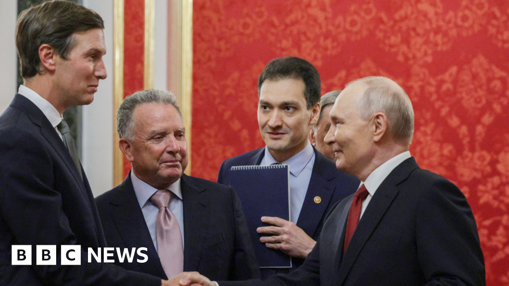 Russia-Ukraine war: US envoys in Moscow ahead of Ukraine talks - BBC