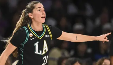 Why Kate Martin is signing a developmental contract with the Sky image