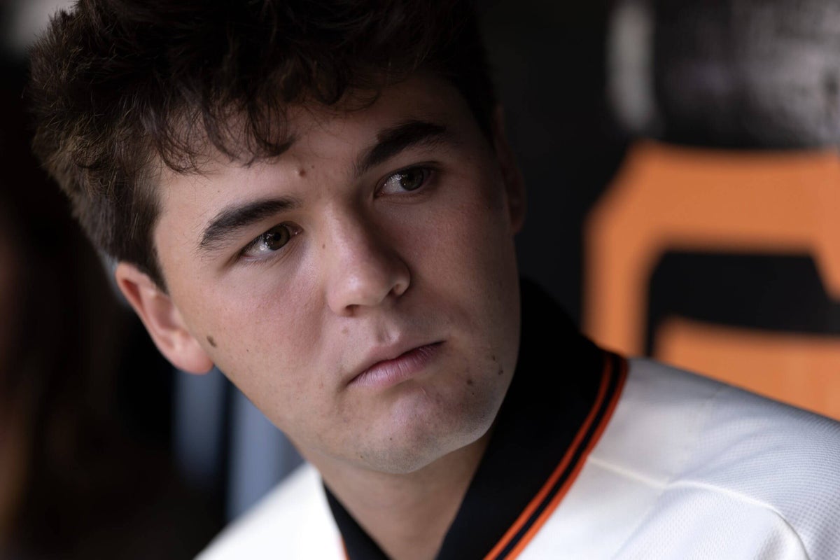 Giants prospect Jackson Flora sells hope and half-priced beer in San Jose playoff debut