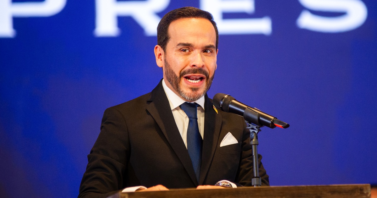 Colombia extradites warlord to U.S. as its security strategy aligns with Washington