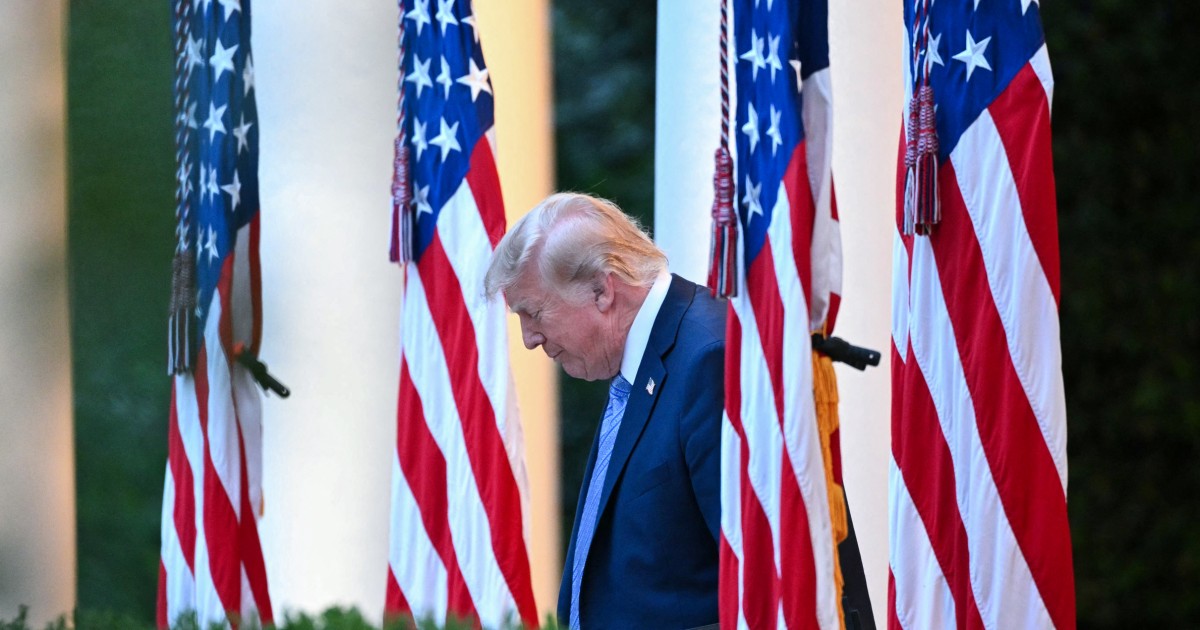 Live updates: Trump says he’ll ban CNN, MS NOW, Politico from White House
