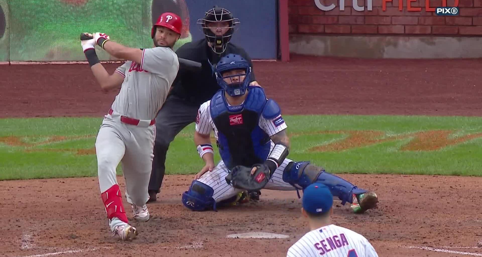 Sánchez earns 18th win to take over major league lead as the Phillies beat the Mets 7-2