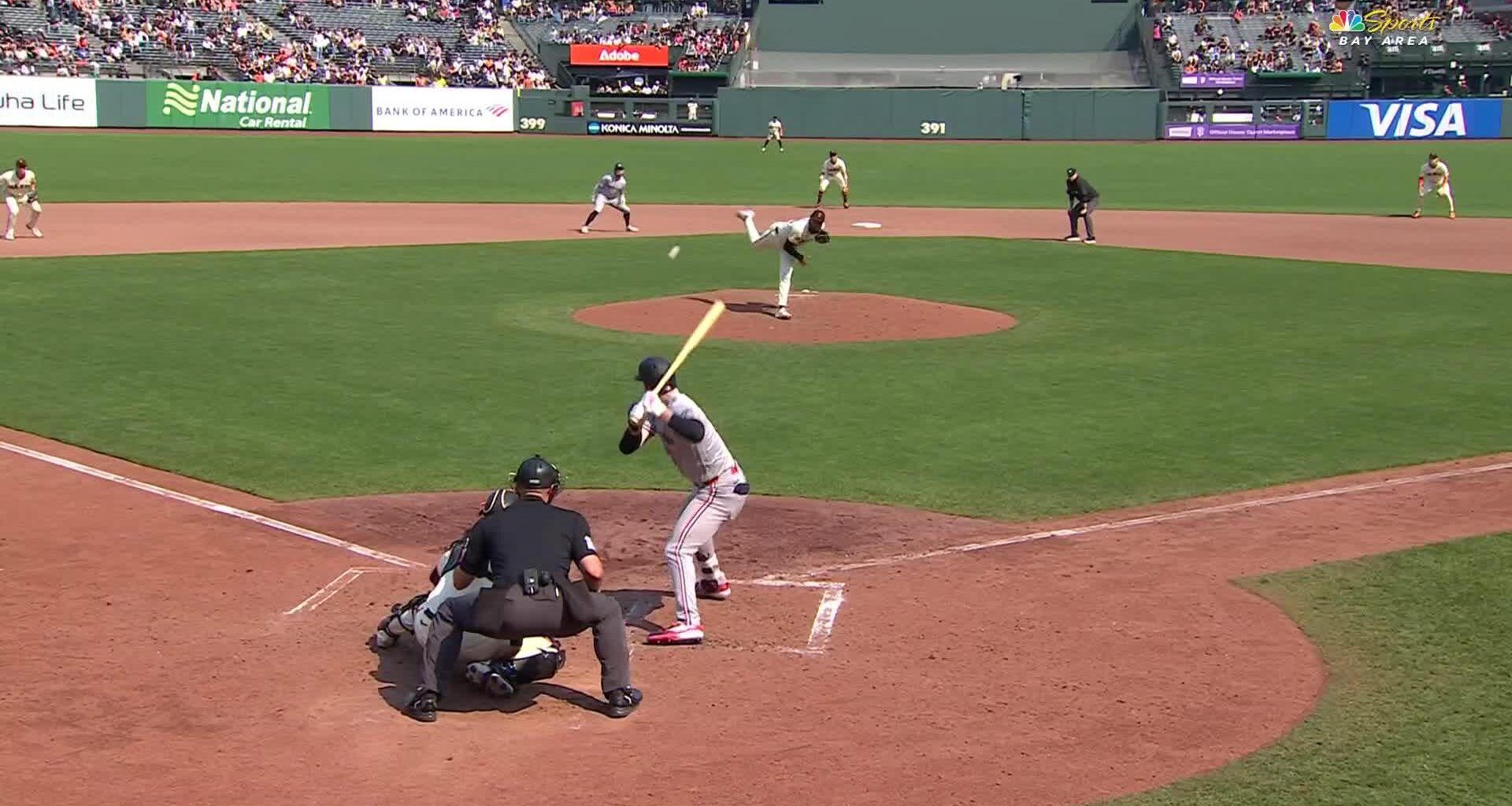 Walker Jenkins' pinch-hit RBI single in the 7th keys Twins' 4-2 victory over Giants