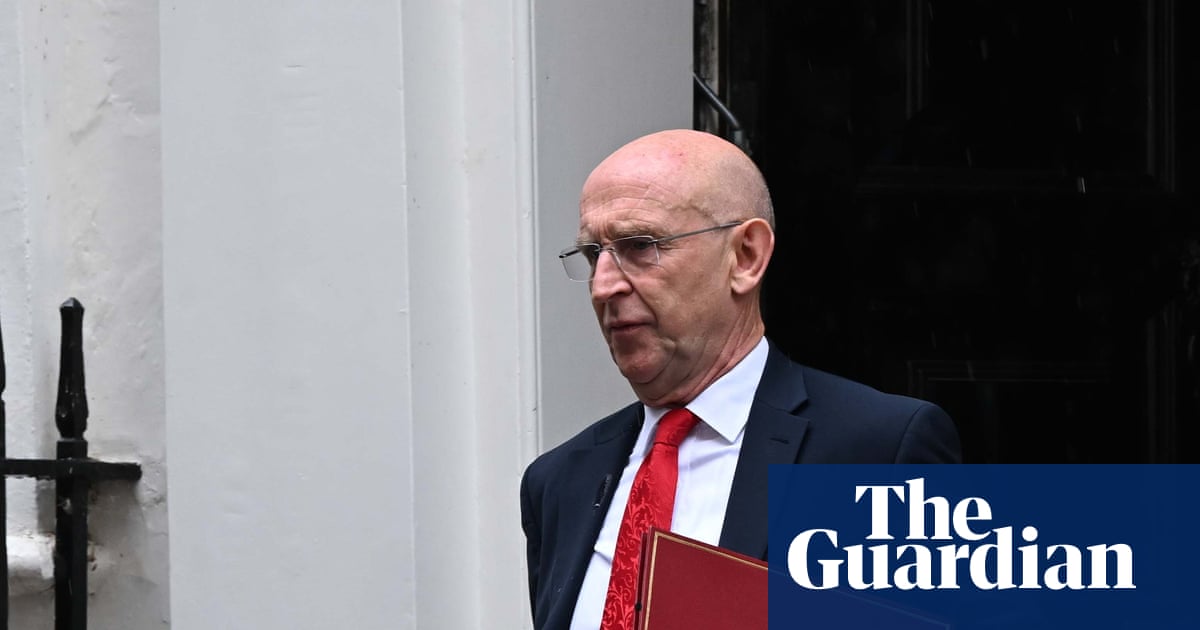 UK economy defies forecasts with surprise 0.4% growth in July | Economic growth (GDP)