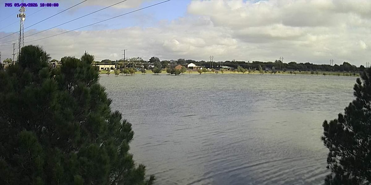 Amarillo playa lake levels surge after overnight flooding, McDonald Lake overflows