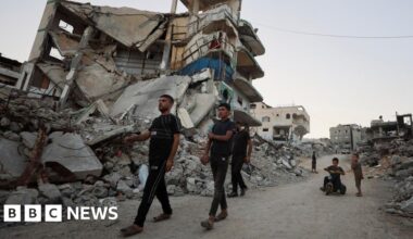 Trump's Board of Peace unveils $2.45bn Gaza recovery plan - bbc.com