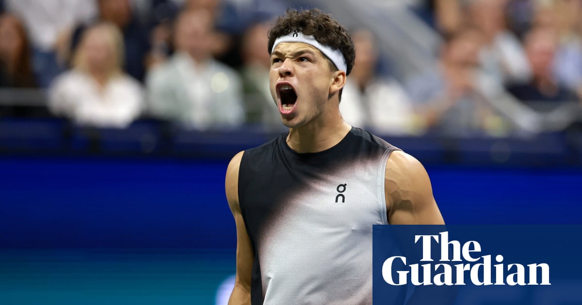 Shelton tips Tiafoe at US Open to move one win from ending 23-year drought | US Open Tennis 2026