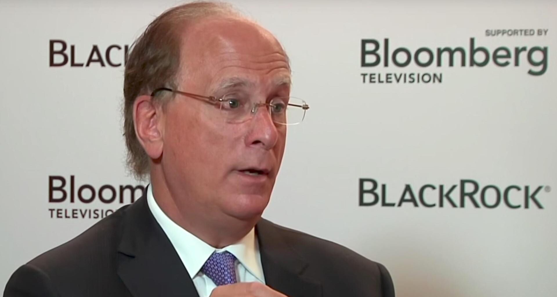 BlackRock says AI agents could use stablecoins to pay for data and computing power