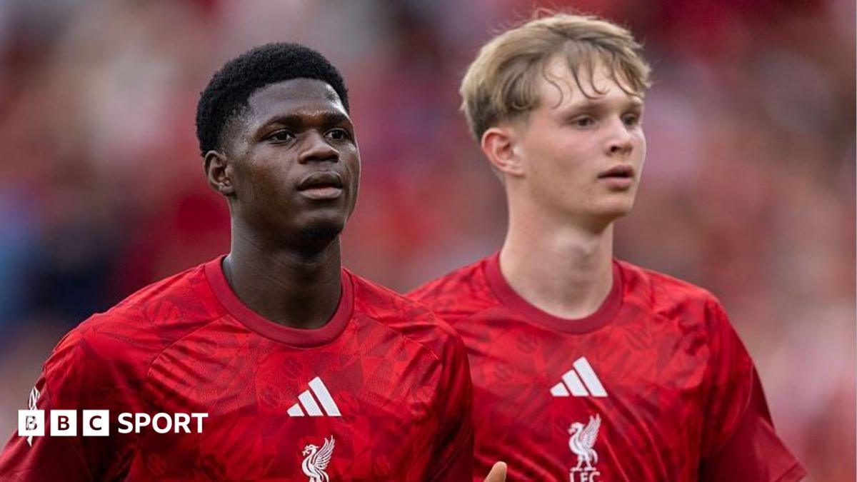 Mor Talla Ndiaye with Liverpool team mate Will Wright
