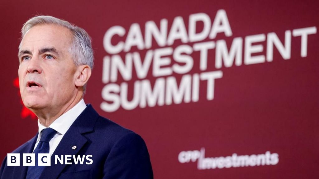 Canada is a 'safe harbour' for global finance, Carney says - BBC