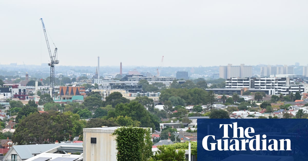 Solar panels going to landfill while Labor’s $25m recycling scheme on hold | Recycling
