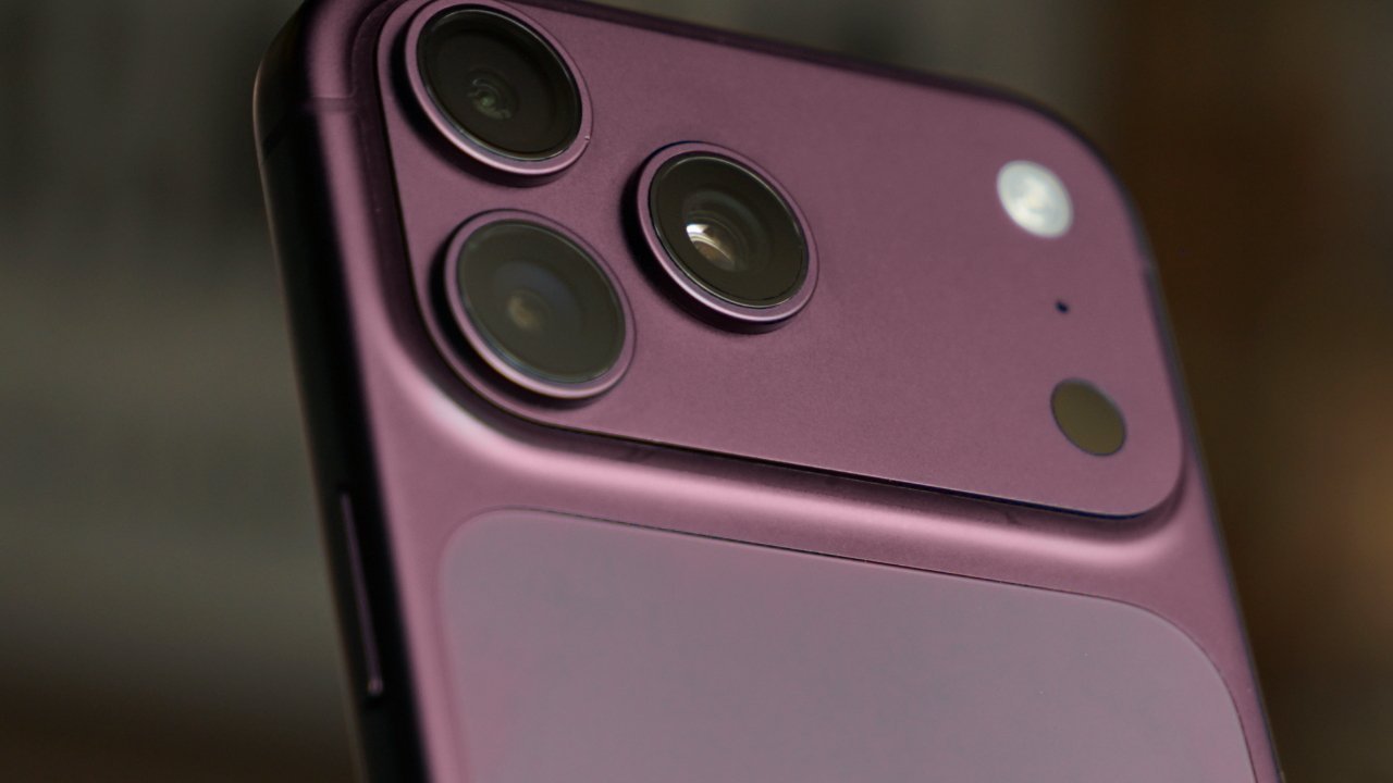 Fake video claims to show iPhone 18 Pro units in stores