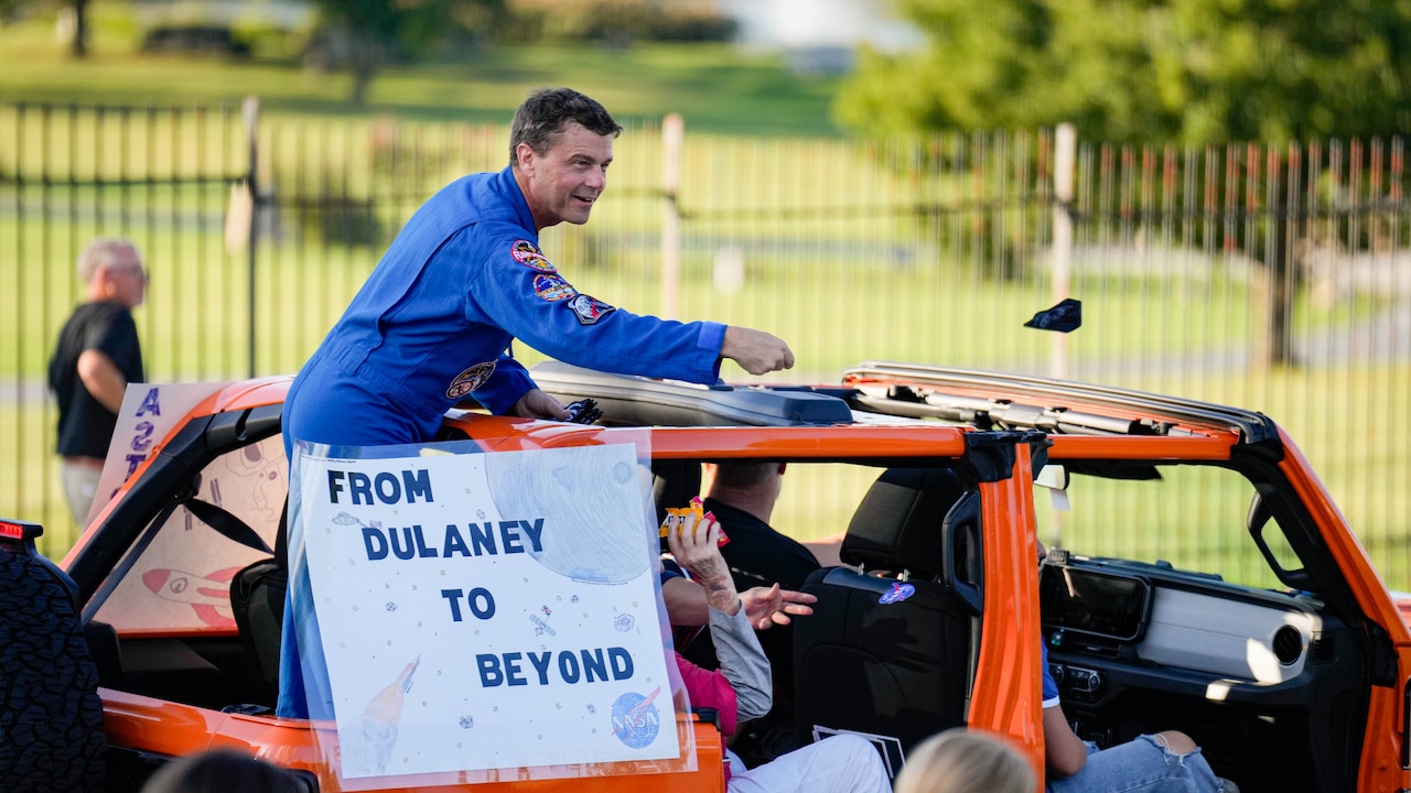 Artemis II's Reid Wiseman celebrates Baltimore County homecoming