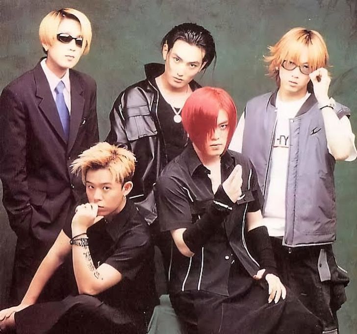 K-pop boy band H.O.T. / Captured from X
