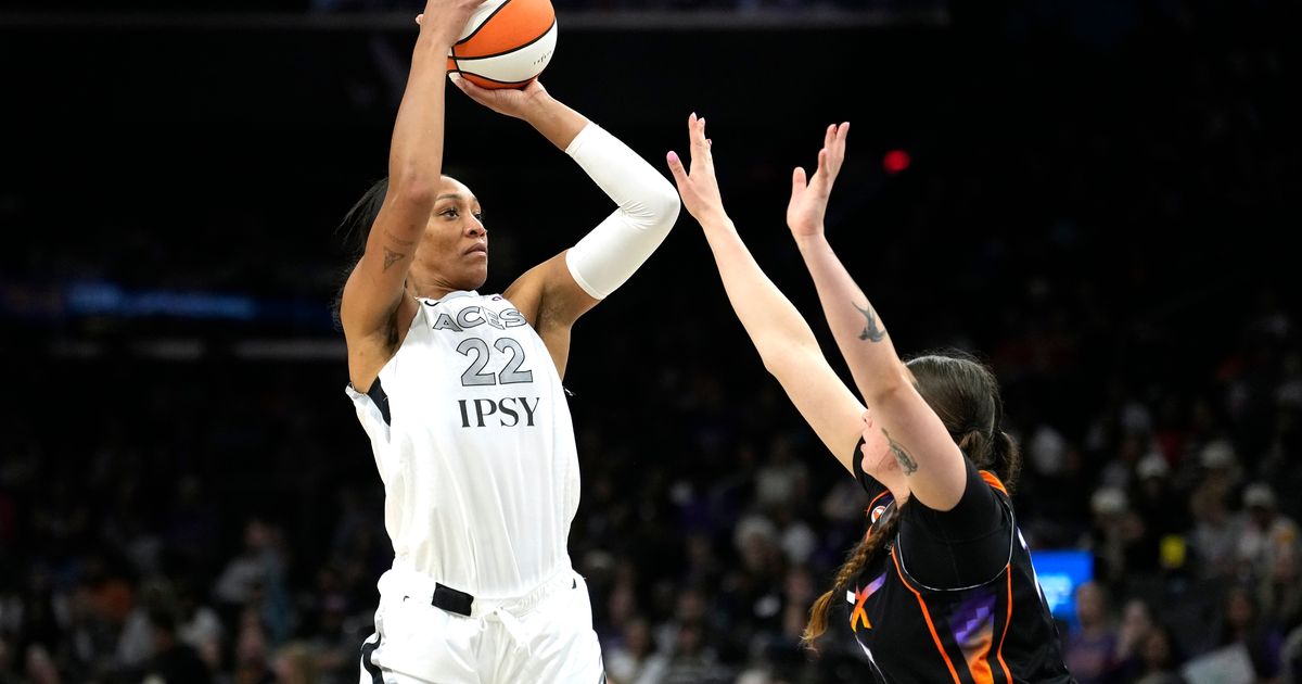 Wilson scores 34, Loyd adds 25 off bench, Aces head into playoffs after beating Mercury 100-82 :: WRAL.com