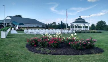 CT city to buy golf course with restaurant, tennis courts