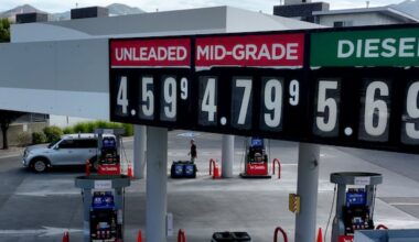 What does Venezuelan oil deal mean for gas prices? – Deseret News