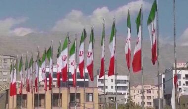 Iranian source says U.S. ready to negotiate as mediators convey conditions