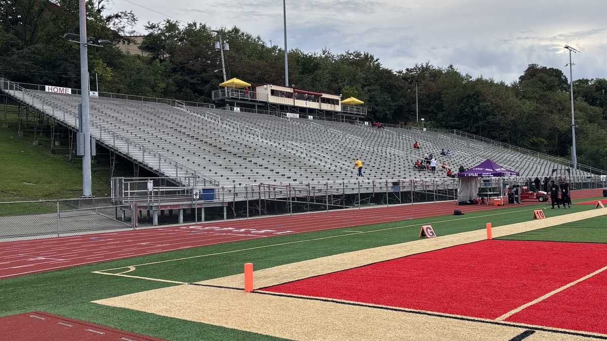 Penn Hills-Gateway football game restricted because of threat