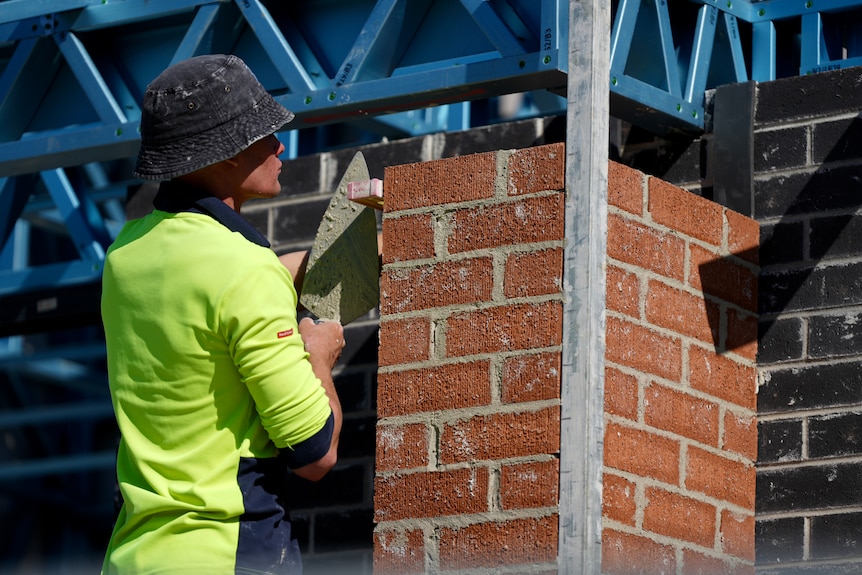 Housing construction bricklaying in Leppington.