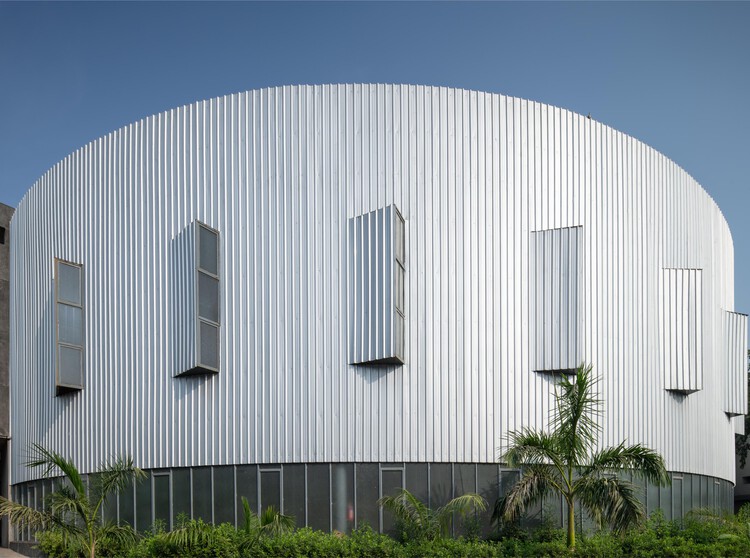 Enso / Compartment S4 - Exterior Photography