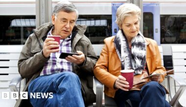 State pension likely to rise by 3.9% next April - BBC